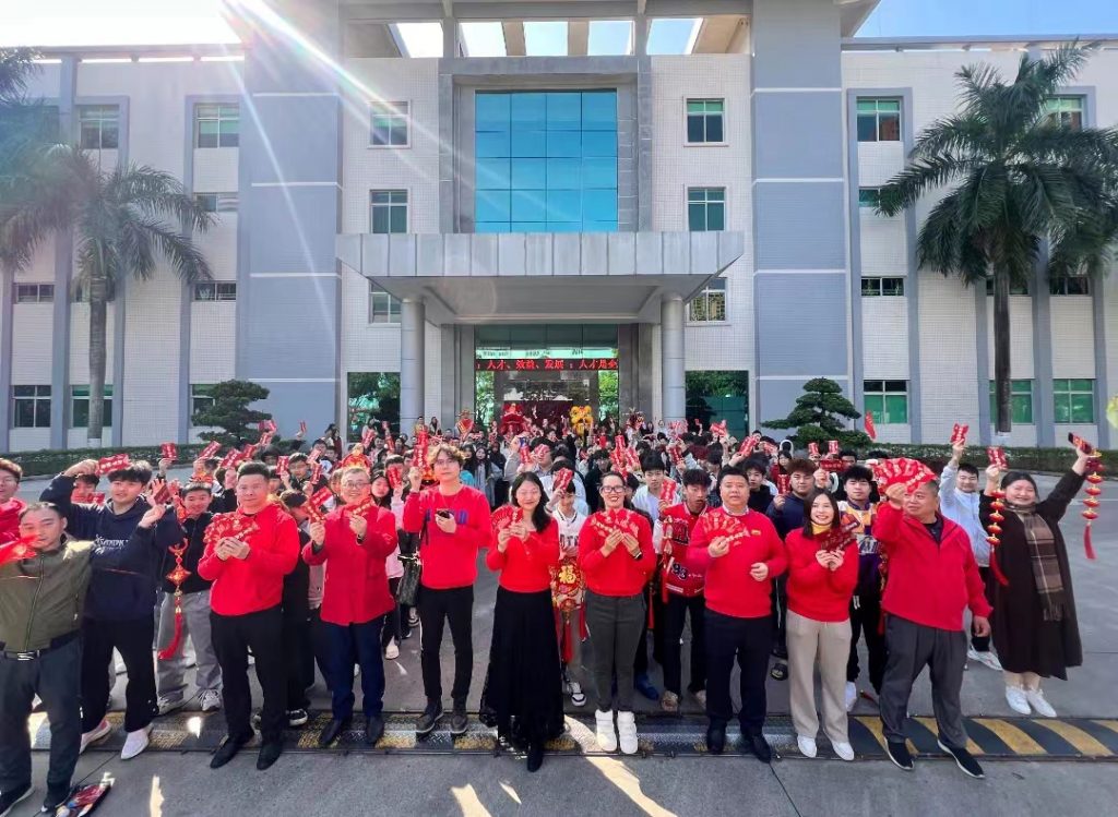 欢乐不打烊!光弘科技花YOUNG过大年 db22a761d45eb893dd29a2f992b8658 1024x749 - 欢乐不打烊!光弘科技花YOUNG过大年